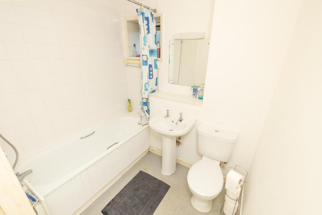 Jah Lodge Croydon kerület Kültér fotó